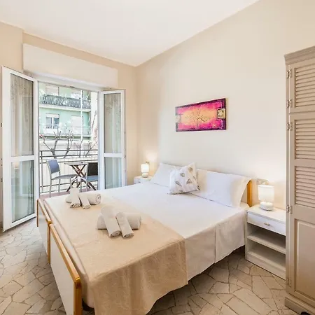 Villa Maria Apartments - Centro, Stadio Del Nuoto E Palacongressi - P R A T U R E C C I Group 아파트