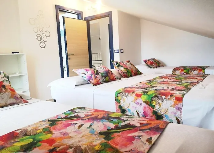 Villa Maria Apartments - Centro, Stadio Del Nuoto E Palacongressi - P R A T U R E C C I Group شقة