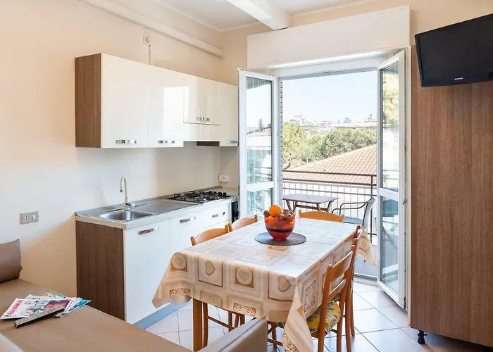 Villa Maria Apartments - Centro, Stadio Del Nuoto E Palacongressi - P R A T U R E C C I Group شقة